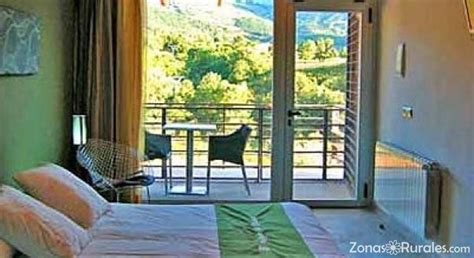 El refugio de laura esta enclavada entre el parque natural de sierra nevada y la costa tropical, por lo que a parte de la paz que rodea la casa rural, ofrece también la cercanía tanto a lugares y actividades para. Casa Rural El Refugio de Cristal | Casa Rural en Hontanar ...