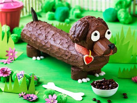 Dog birthday cakes are a fun way to celebrate continue reading Frankfurt the sausage dog cake | Recipe | Dog cake recipes ...