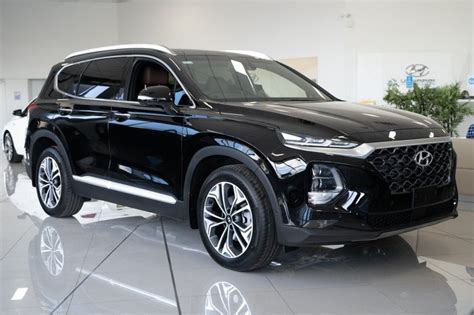 New for 2020, the santa fe's blind view monitor feature supplements the blind spot monitoring system, using cameras to project an image of what's on either side of the suv onto the instrument cluster. 2020 Hyundai Santa FE Highlander TM.2 MY20 For Sale in ...