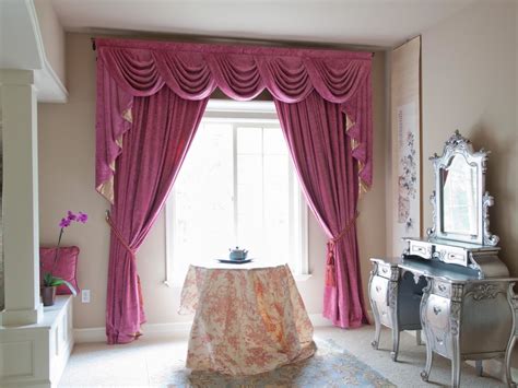Photo Gallery Of The White Valances For Bedroom Windows
