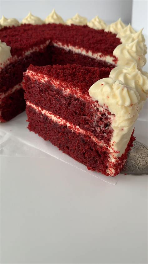 Red Velvet Cake With Cream Cheese Frosting Artofit