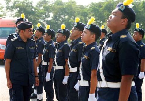 Uniform Pembantu Keselamatan Gred Kp19