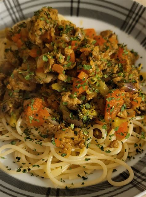 Spicy Spaghetti Bolognese Recipe Image By Terrim Pinch Of Nom