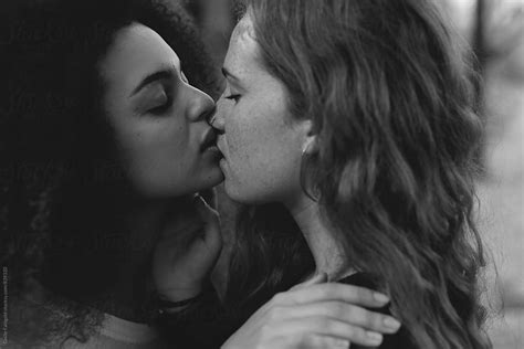 Monochrome Of Girls Kissing By Stocksy Contributor Guille Faingold Stocksy
