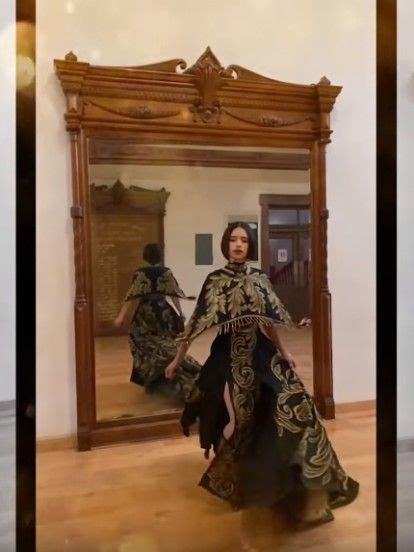 Mira los 6 espectaculares vestidos que utilizó Ángela Aguilar en su
