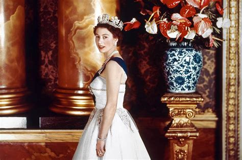 La Reina Isabel Y El Príncipe Felipe Todo Sobre Su Historia De Amor
