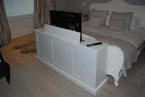 Mission arts and crafts style pop up tv cabinet with built in whisperlift pro tv lift. End of bed pop up TV cabinet | Bedroom tv stand, Tv in ...