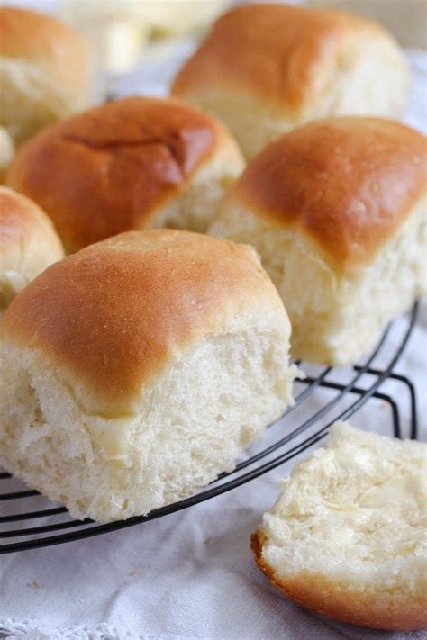 how to make dinner rolls homemade rolls with yeast easy yeast rolls sweet yeast rolls