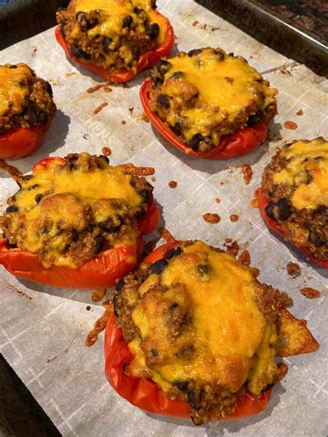 Vegetarian Stuffed Peppers With Quinoa And Black Beans Melanie Cooks