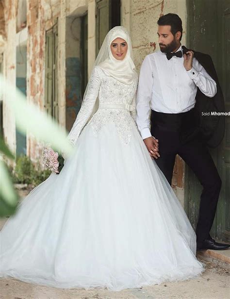 Saudi Arabia Muslim Wedding Dress Hijab 2016 Long Sleeve Arabic Wedding
