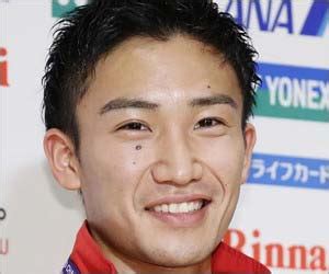 バドミントン選手として大活躍中の桃田賢斗選手。 2020年の東京オリンピックも間近ですし 勝利への期待も高まる選手ですが 調べていくと謹慎といったワードが 一番に出てくるんですね。 2 桃田賢斗の謹慎理由! 桃田賢斗選手が福島由紀と日本代表合宿中に密会…闇カジノ ...
