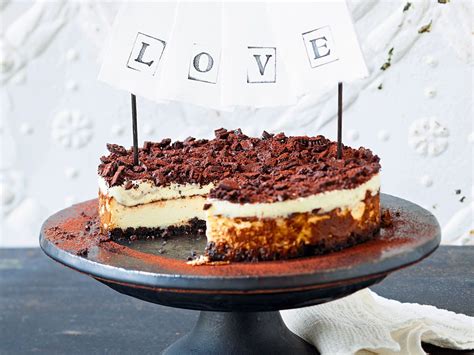 Jetzt ausprobieren mit ♥ chefkoch.de ♥. Oreo-Milchcreme-Kuchen backen - so geht's | Kuchen ohne ...