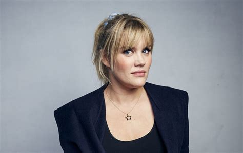 Emerald lilly fennell is an english actor, author, screenwriter and director. 'Greedy' Emerald Fennell wants to balance acting and ...