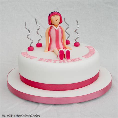 Look through some beautiful birthday cake designs for kids and for adults, and get inspired to decorate your next cake. Birthday Cakes For Girl