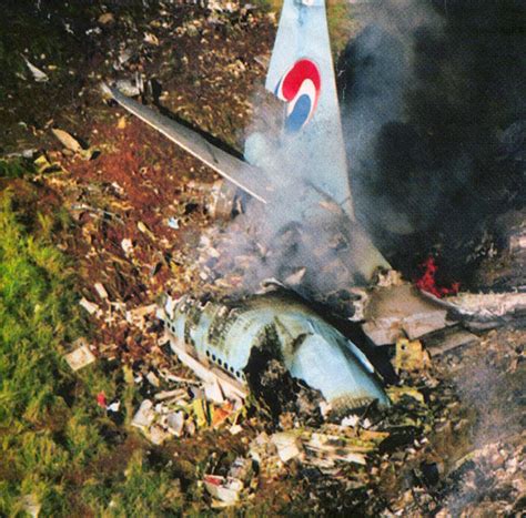 Crash Of A Boeing 747 3b5 In Agana 228 Killed Bureau Of Aircraft