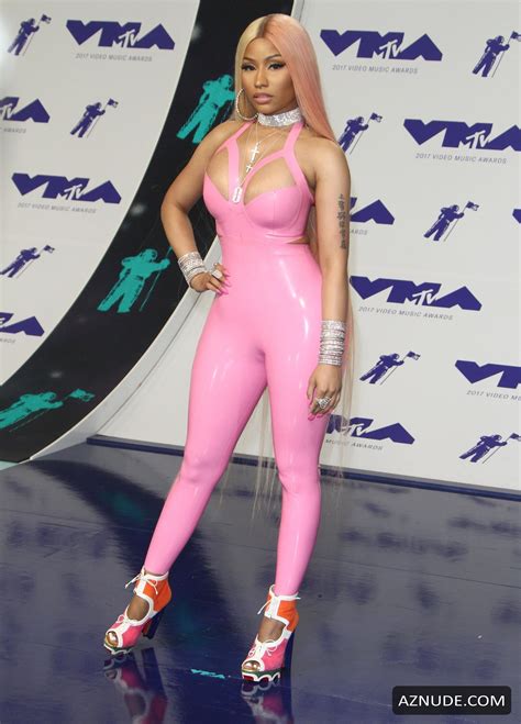 Nicki Minaj Sexy Rapper In Pink Clothes Aznude