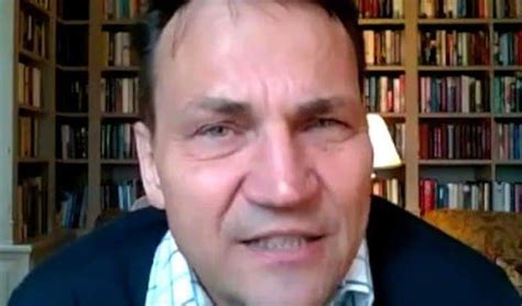 4.11 · rating details · 27 ratings · 1 review an intimate history of poland told through the personal experience of restoring a house in a village plagued by invasion and disaster. Radosław Sikorski z ręką na temblaku. Spacer z hantlami źle się skończył?