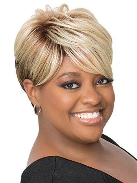 Smooth And Chic Synthetic Wig Sherri Shepherd Human Hair Wigs Bobs