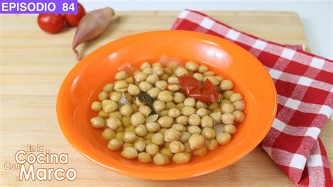 Los garbanzos son un alimento muy rico y nutritivo que aporta minerales y nutrientes a nuestro cuerpo, y además existen muchos platillos con garbanzos que son realmente deliciosos, pero el problema que lo primero que haremos para aprender cómo cocer bien los garbanzos, es ponerlos en remojo. Guiso de garbanzos - receta italiana ( con garbanzos secos ...