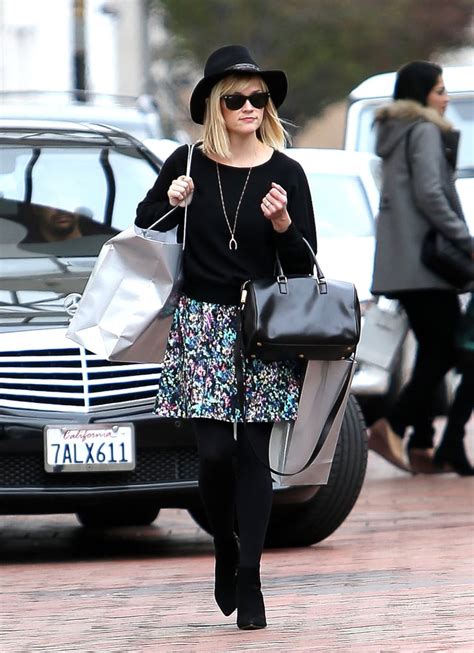 Reese Witherspoon Classic Style Icons For Fall Popsugar Fashion