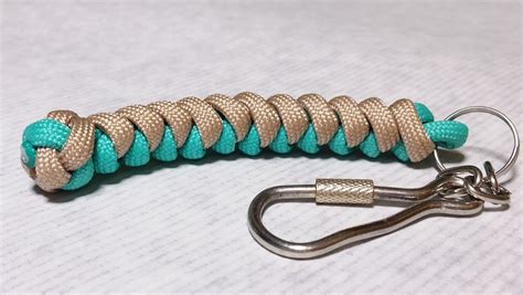 Maybe you would like to learn more about one of these? 20 DIY Paracord Keychains with Instructions | Guide Patterns