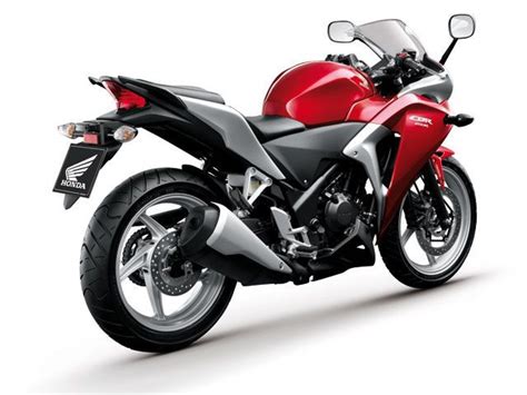Honda cbr 250 r motosiklet fiyatları, i̇kinci el ve sıfır motor i̇lanları. Honda CBR250R 2011 @ ZigWheels
