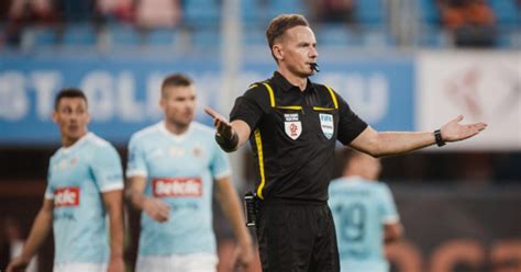 Oficjalna strona mistrza polski 2018 19. Raczkowski sędzią meczu #CRAPIA - Newsy - PIAST GLIWICE S ...