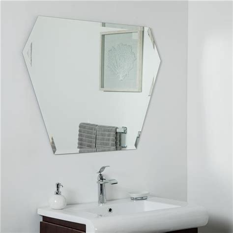5.0 из 5 звездоч., исходя из 2 оценки(ок) товара(2). Decor Wonderland Kent Frameless Bevel Mirror - 39.5-in x 29.5-in SSM9010 | Réno-Dépôt
