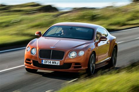 Video Driving Bentleys New 206mph Continental Gt Speed On The Track