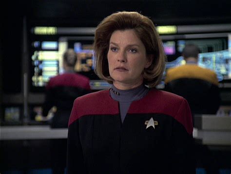 Kathryn Janeway Star Trek Voyager Character Biographies And Images