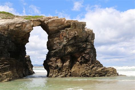 Best Time To See As Catedrais Cathedrals Beach In Spain