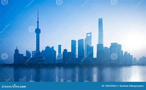 Shanghai Skyline Und Huangpu Fluss Am Morgen Mit Sonnenaufgang China