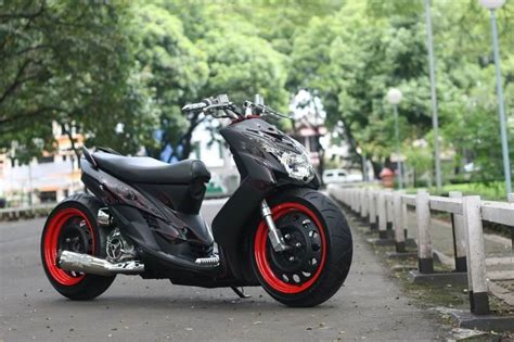 Uda 16 tahun tetep ganteng christel review suzuki satria fu cbu restorasi modifikasi. Suzuki Satria Fu Modifikasi Road Race - Nelpon m