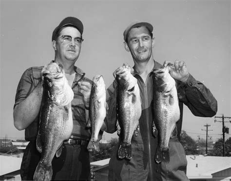 Interesting Vintage Snapshots Of People Posing With Big Fishes Vintage Everyday