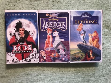 3 Disney Movie Vhs Lot 101 Dalmatians The Aristocats And The Lion King