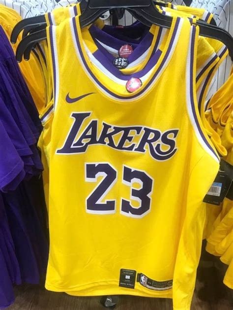Nba 凯尔特人 球队新款 拼接系列 运动休闲保暖连帽卫衣 nnkb19410060924 腾讯体育 黑色 l. 詹姆斯Showtime复古版球衣上线 这画面如何_NBA_新浪竞技风暴_新浪网