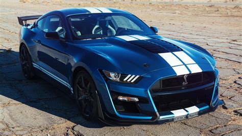 2020 Ford Mustang Shelby Gt500 And 2019 Audi Q3 Motorweek