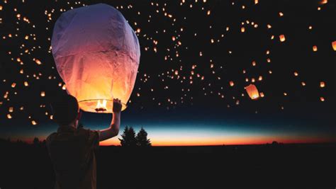 Lanterns Floating On The Night Sky 4k Photo Hd Wallpaper Desktop Image