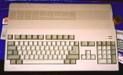 Commodore Amiga 500 Commodore Computer History Commodore Computers