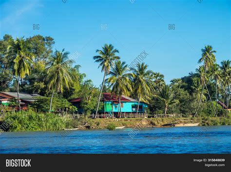 4000 Islands Zone Image And Photo Free Trial Bigstock