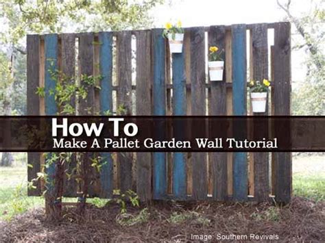 I love this pallet garden. How To Make A Pallet Garden Wall Tutorial
