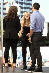 Kat Dennings Beth Behrs Extra Set Photos Universal City May