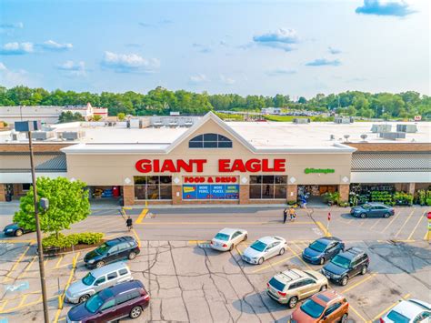 The Plaza At Chapel Hill Shopping Center Cuyahoga Falls Oh America