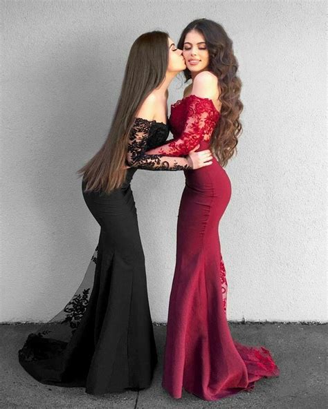 Fαshiση Gαlαxy 98 ☯ Gorgeous Black And Red Off Shoulder Laces Long Prom Dress Women Fashion