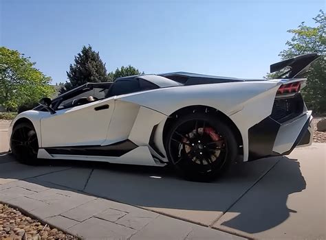 Worlds First 3d Printed Lamborghini Aventador Replica Gets New Paint