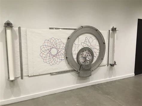 Spiro A 5 Diameter Wall Mounted Spirograph 7 Steps With