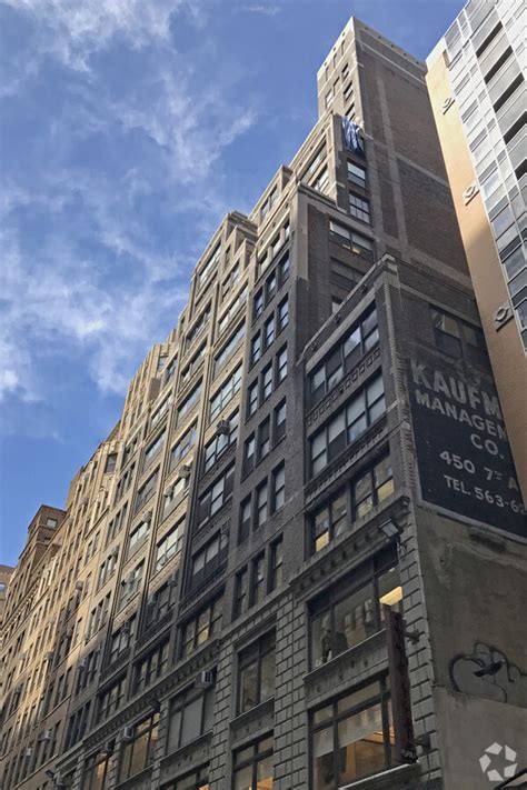 237 W 35th St New York Ny 10001 Office For Lease Loopnet