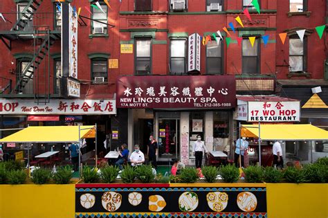 Chinatown Is Coming Back One Noodle At A Time The New York Times