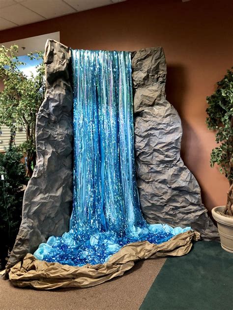 Vbs Waterfall Jungle Decorations Vbs Crafts Waterfall Decoration