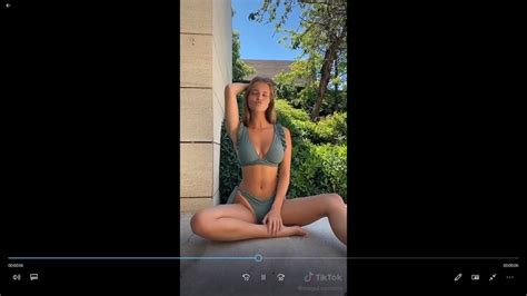 A jovem de 17 anos brilhou em mais uma campanha para uma marca de biquínis conhecida. Com João Félix fora de casa, Margarida Corceiro faz vídeo ...